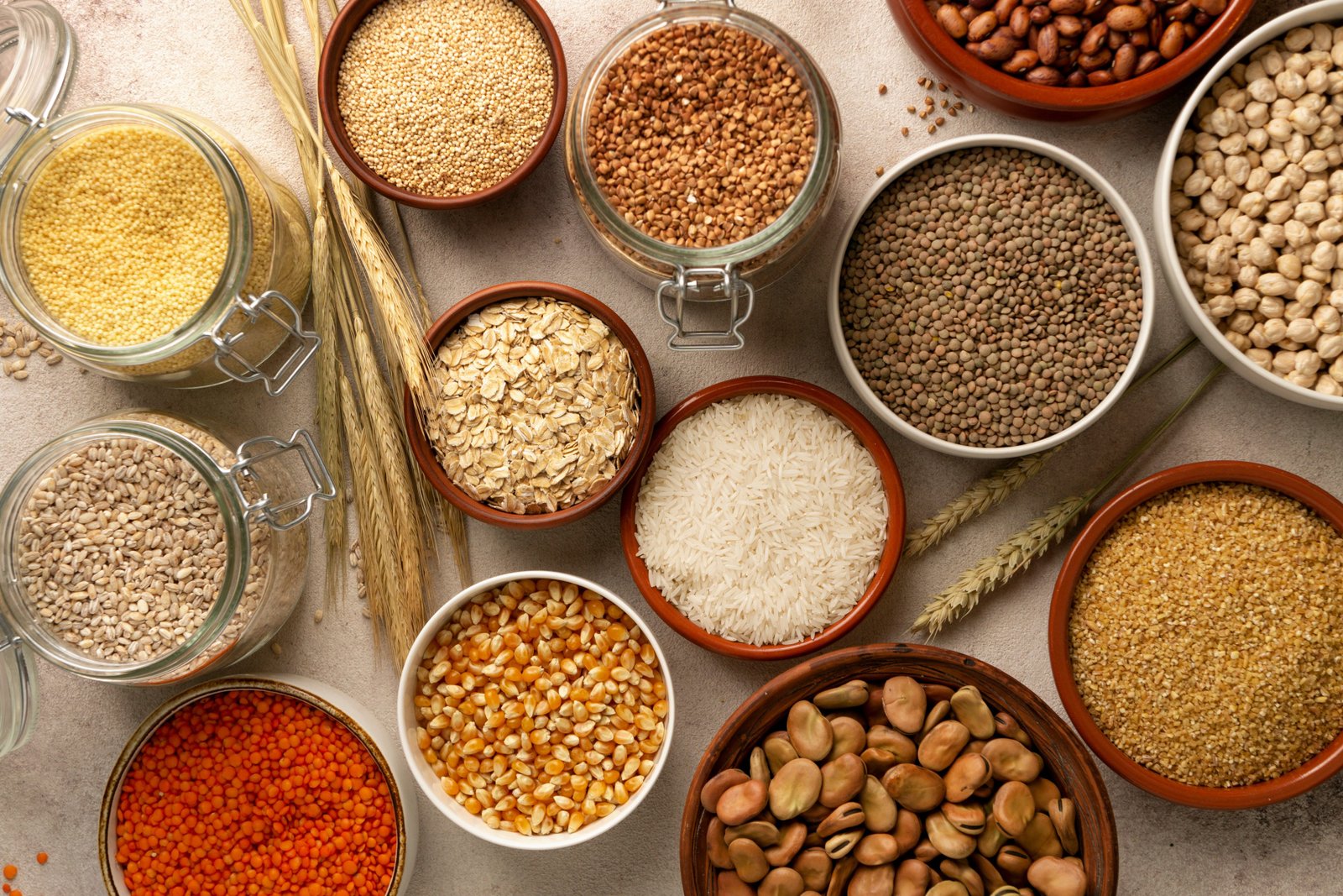 Organic millet grains and flour varieties